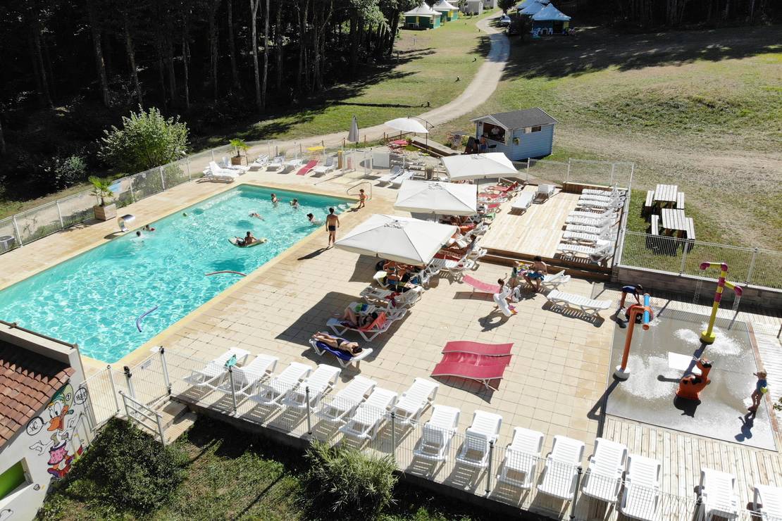 Camping Domaine de Corneuil 4