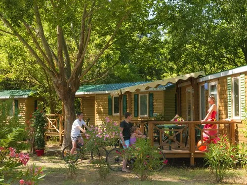 Camping Domaine De La Bastide 8