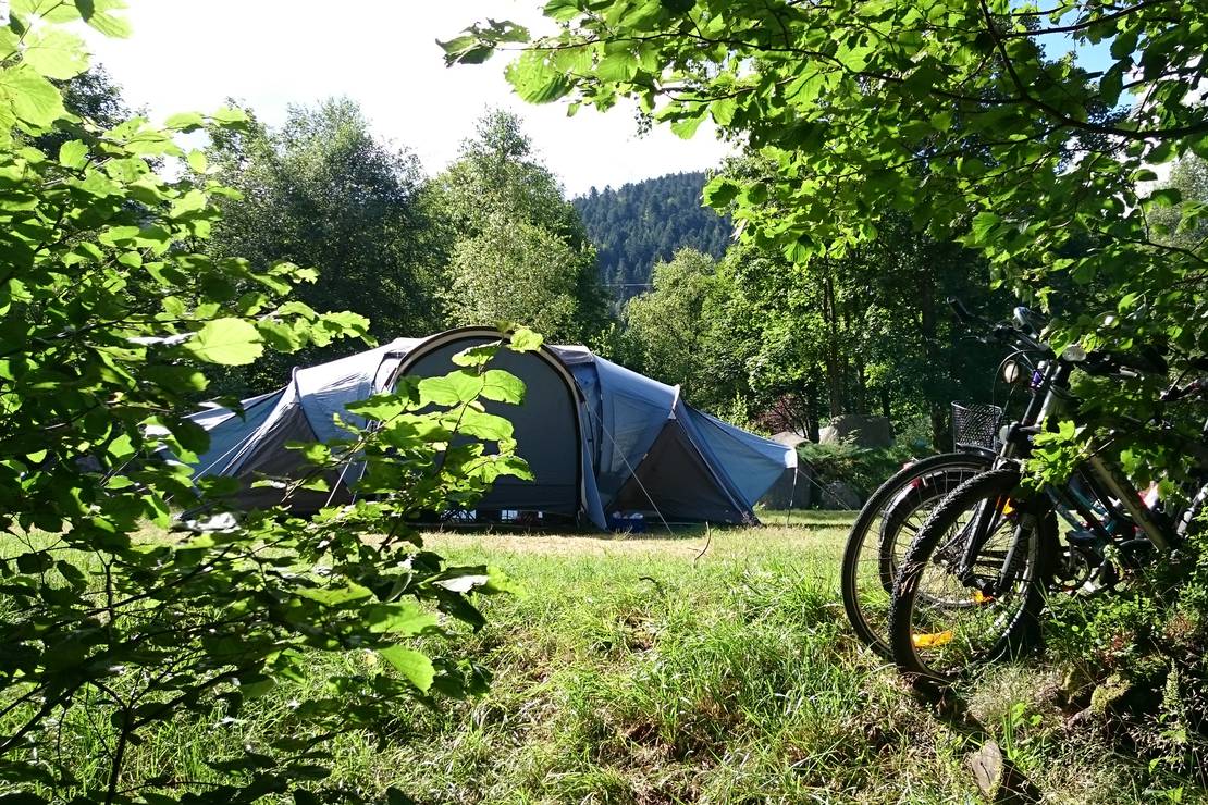 Camping Domaine du Haut des Bluches 4