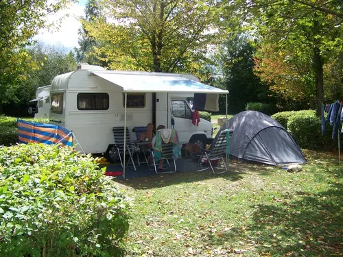 Camping du Lac de Carouge 4