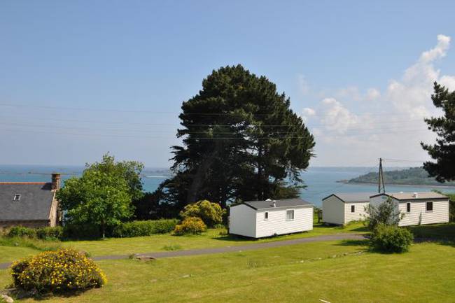 www.campingdupaou.fr