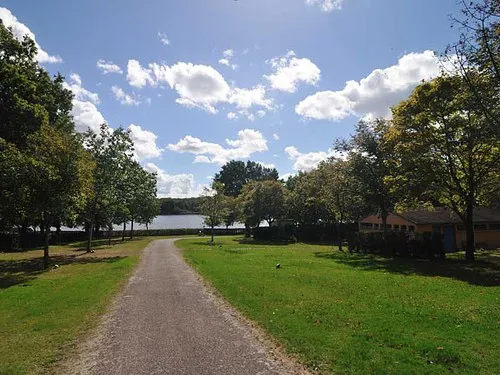 Camping Du Syndicat Mixte Champ Fosse 6