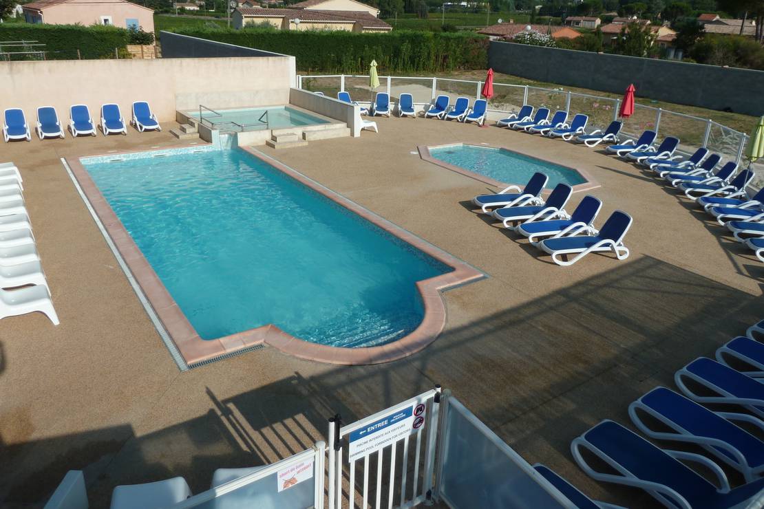 Camping Du Theatre Romain 8