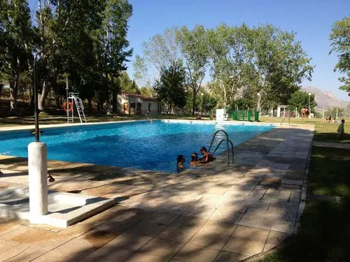 Camping el Pinar Del Rey 2