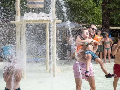 hu Altomincio village 5