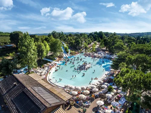 hu Altomincio village 3