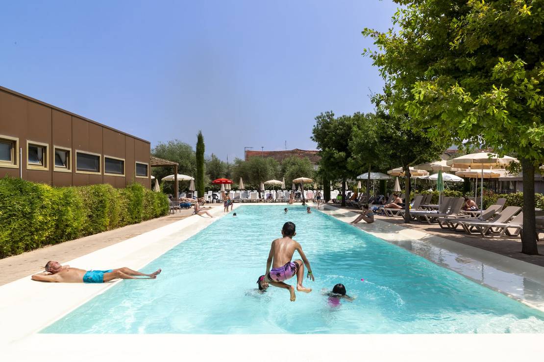 hu Firenze camping in town 6