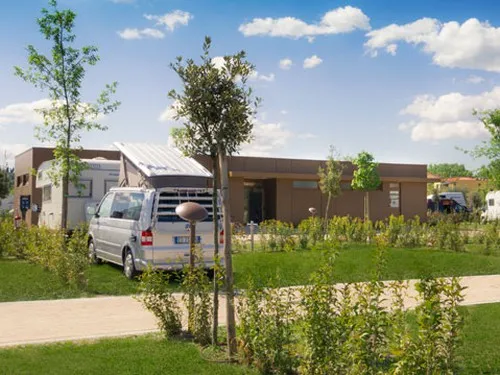 hu Firenze camping in town 7