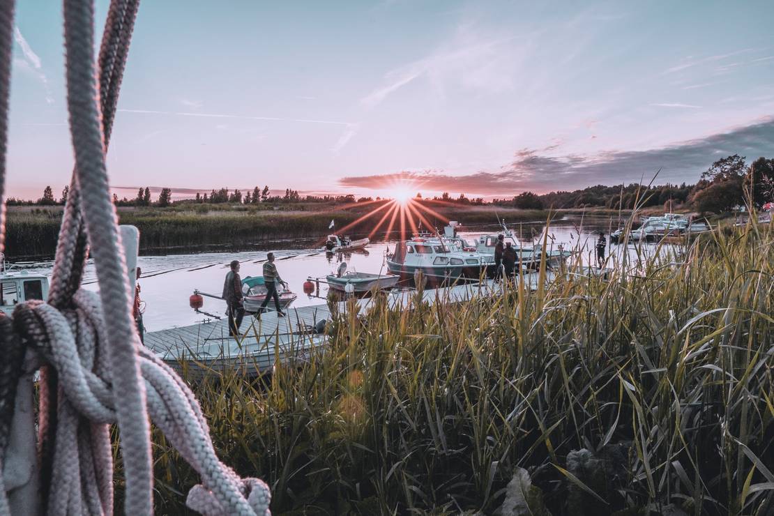 Camping Fishing Village 4