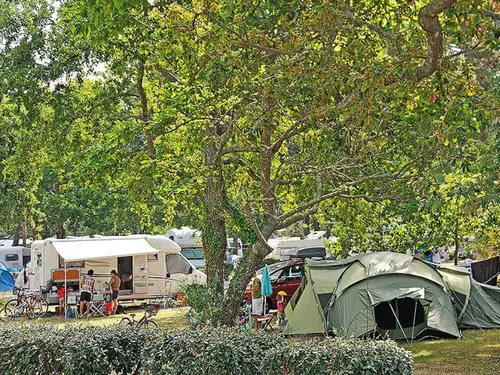 Camping Fontaine Vieille 5