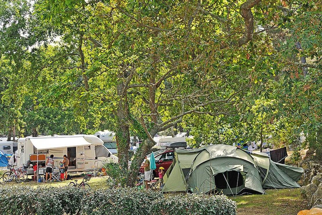 Camping Fontaine Vieille 6