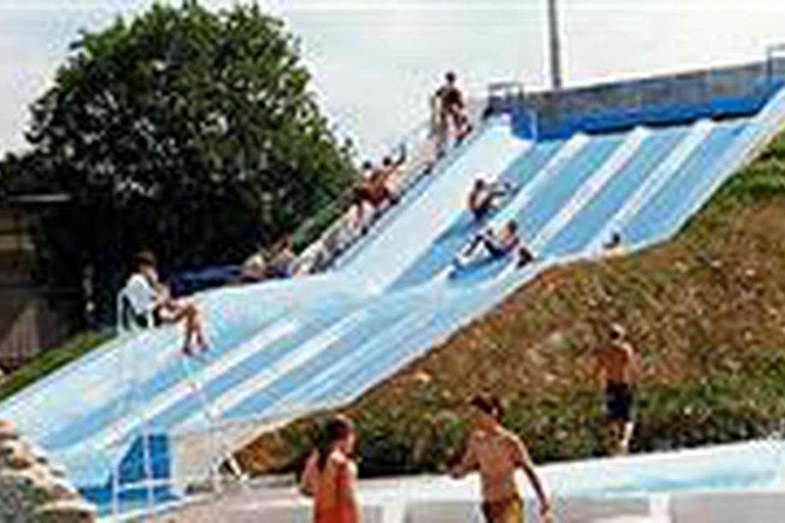 Camping Gîtes Du Stade 3