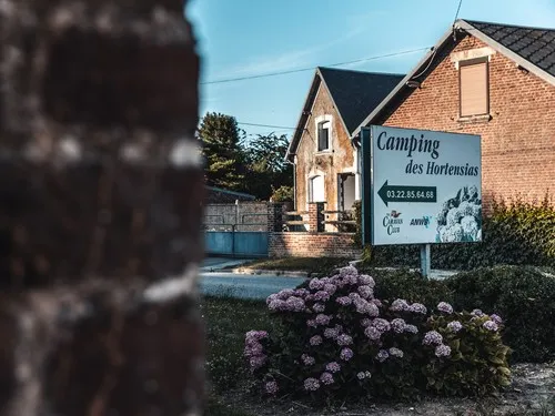 camping hortensias ** 7