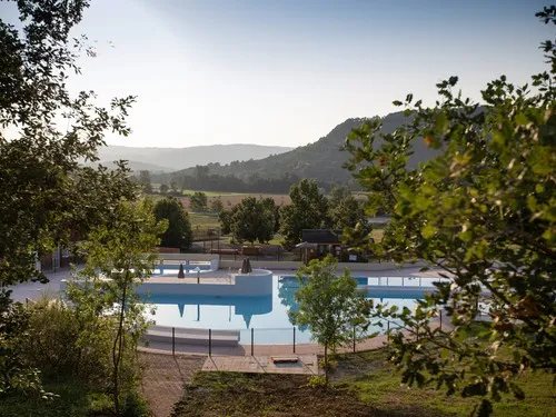 Camping Huttopia Pays de Cordes sur Ciel 3