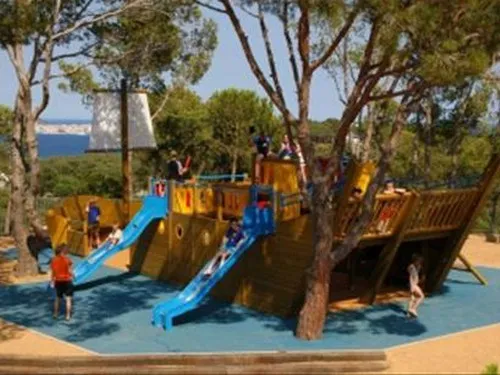 Camping Sènia Internacional 5