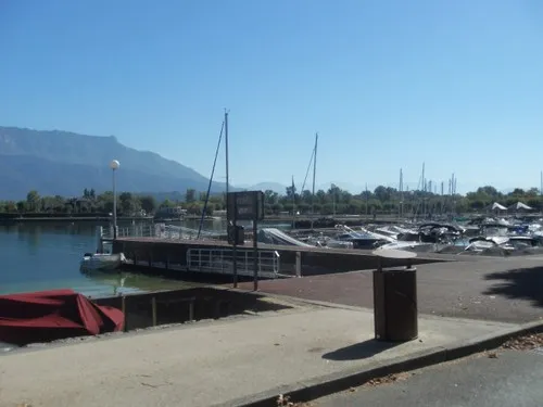 Camping International l'Ile aux Cygnes 4