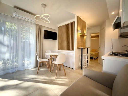 Camping Joker image 2