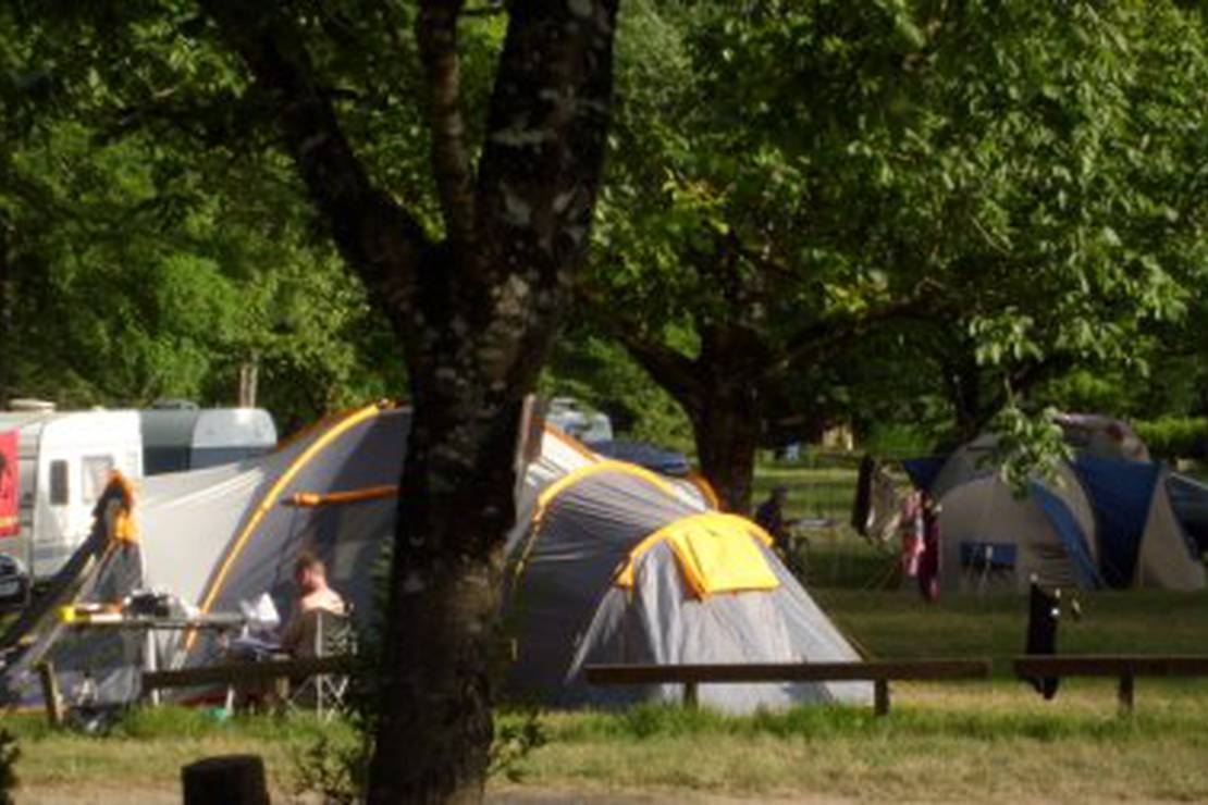 Camping La Berge Ombragee 4
