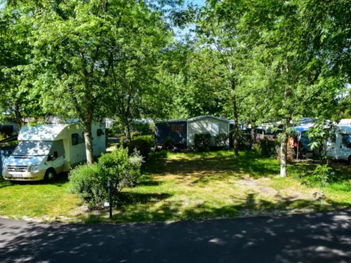 Camping La Forêt Lahitte 5
