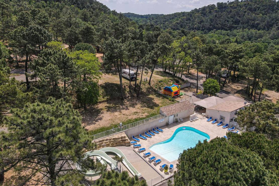 Camping  La Pinède en Provence 4