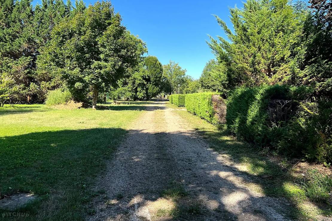 Camping La Rivière Dorée 4