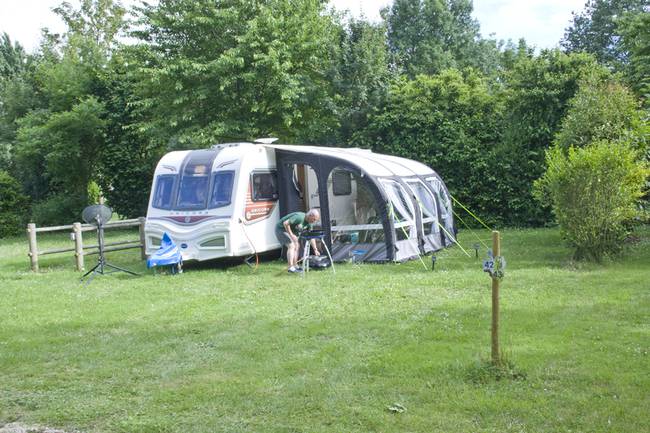 Camping La Vallée des Vignes image 1