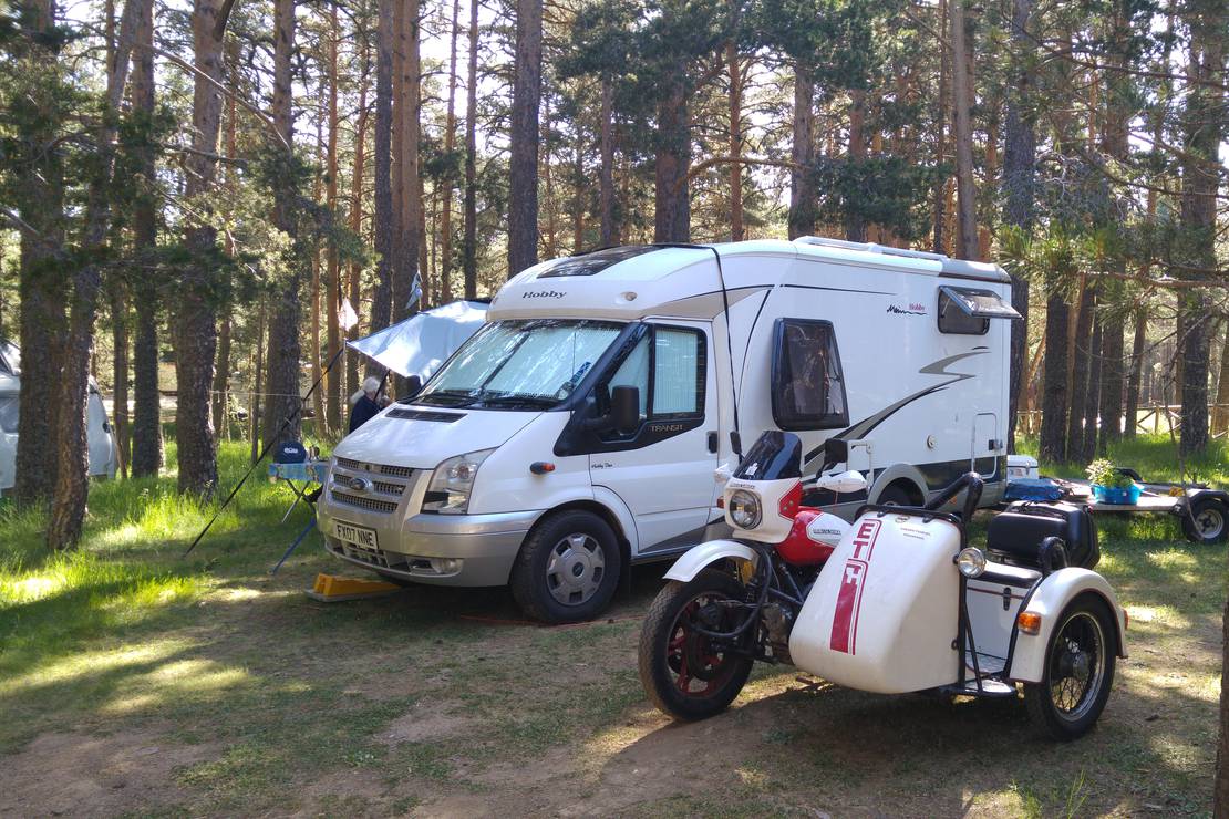 Camping Sierra de Albarracín "Las Corralizas" 4