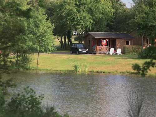 Camping Le Chateau du Deffay 5