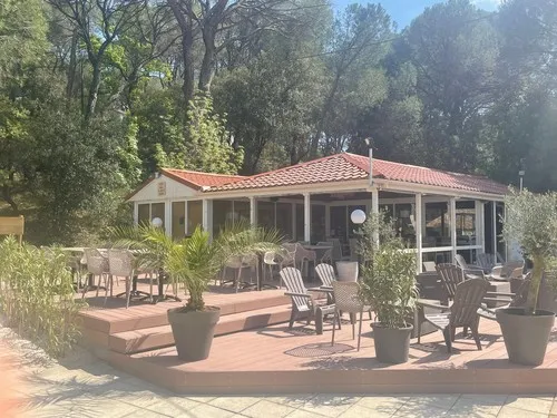 Camping Le Mas De Reilhe 5