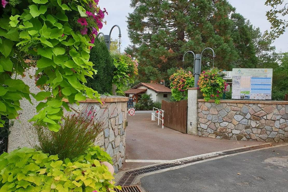 Camping Le Moulin Du Roy 4