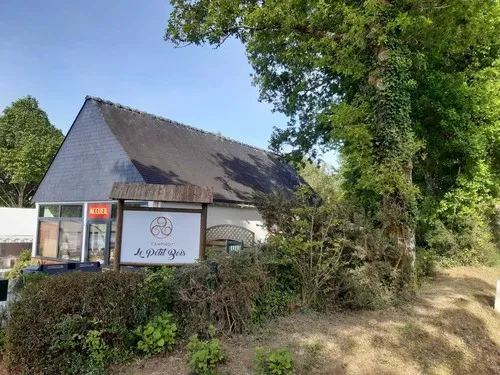 Camping LE PETIT BOIS 5