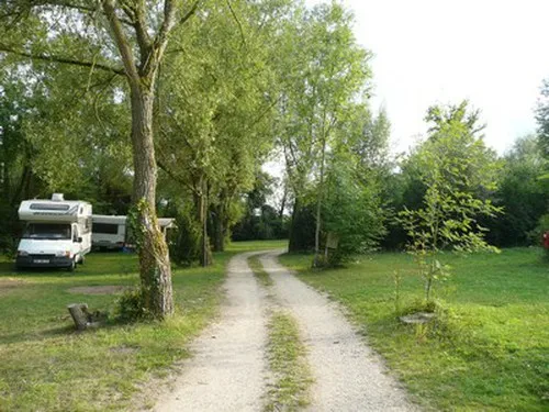 Camping Le Petit Villars 5