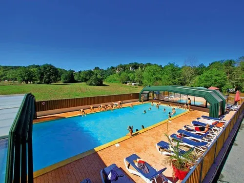 Camping Le Plein Air Des Bories 5