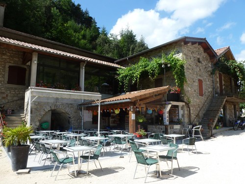 Camping Le Pont De Mercier