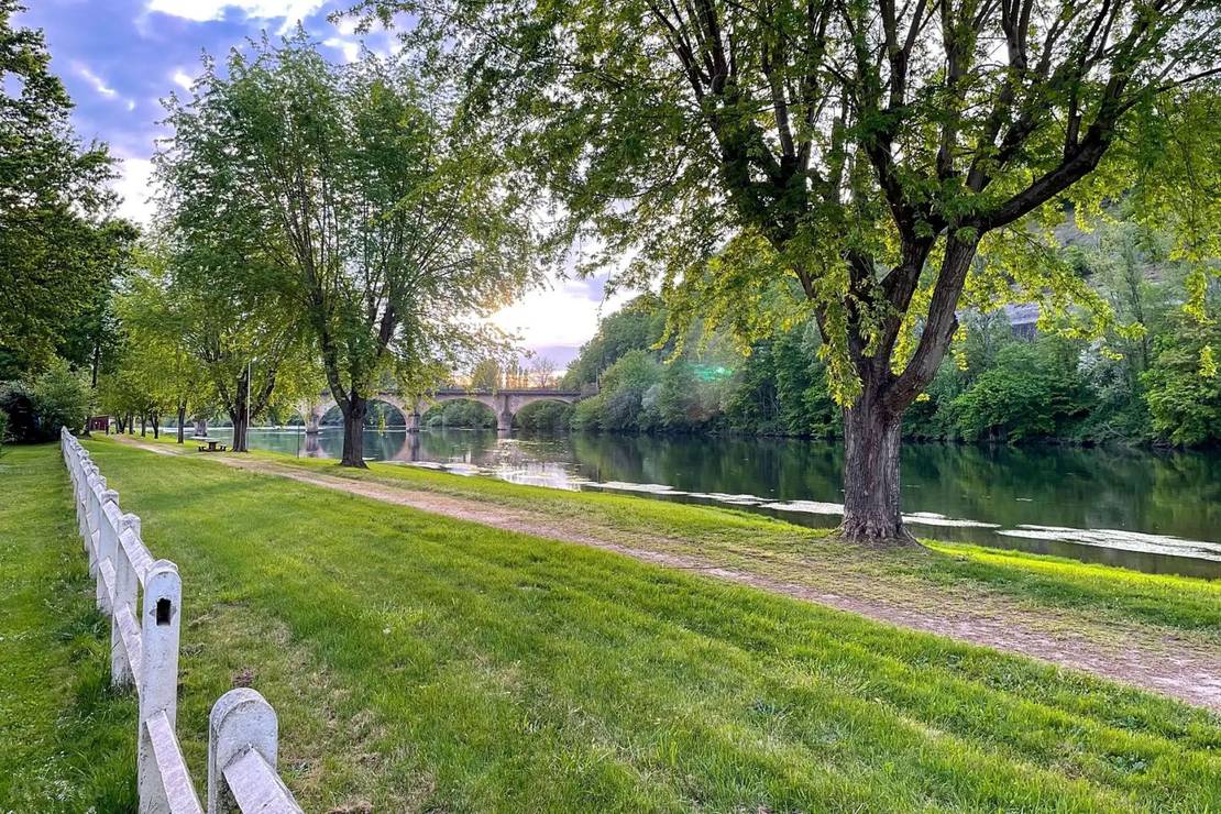 Camping le Pont de Vicq 4