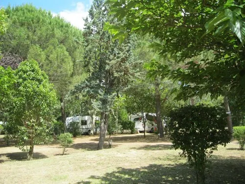 Camping Le Rebau 6