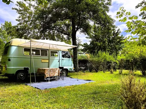 Camping Le Val de Saures 3