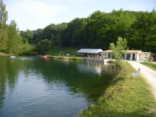 Camping Les 2 Lacs 3