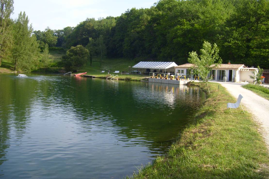 Camping Les 2 Lacs 4