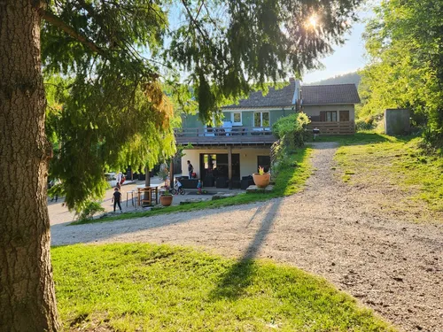 Camping Les Berges du Doux 5