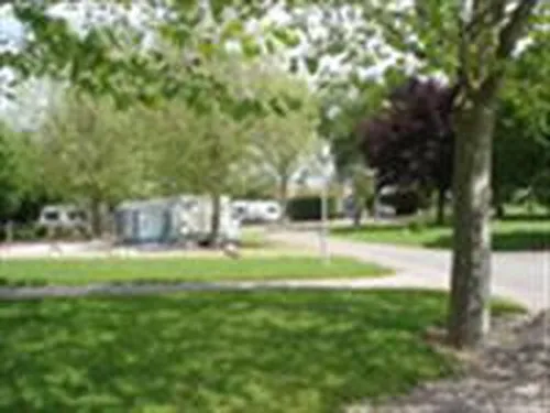 Camping Les Bruyeres 4