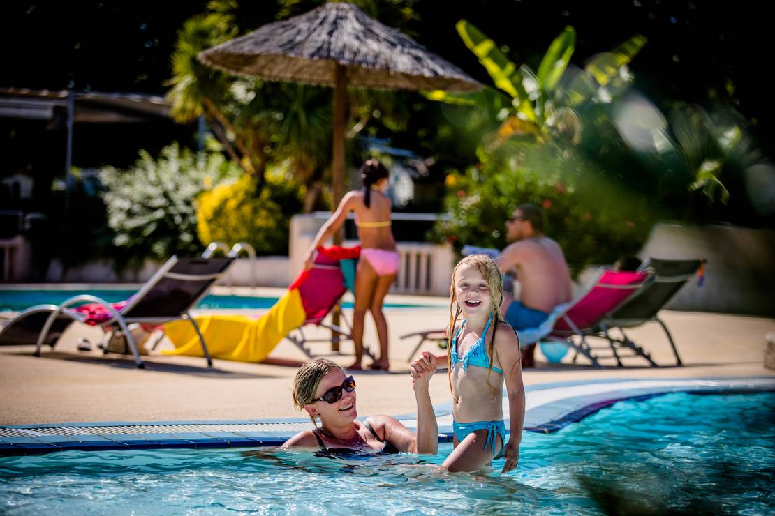 Camping Les Bruyères 4