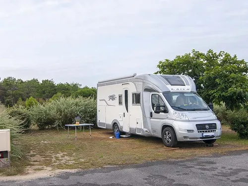 Camping les Chardons Bleus*** 6