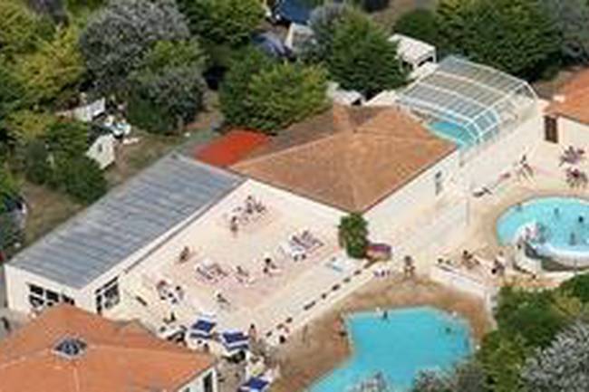 Camping Les Chirats   