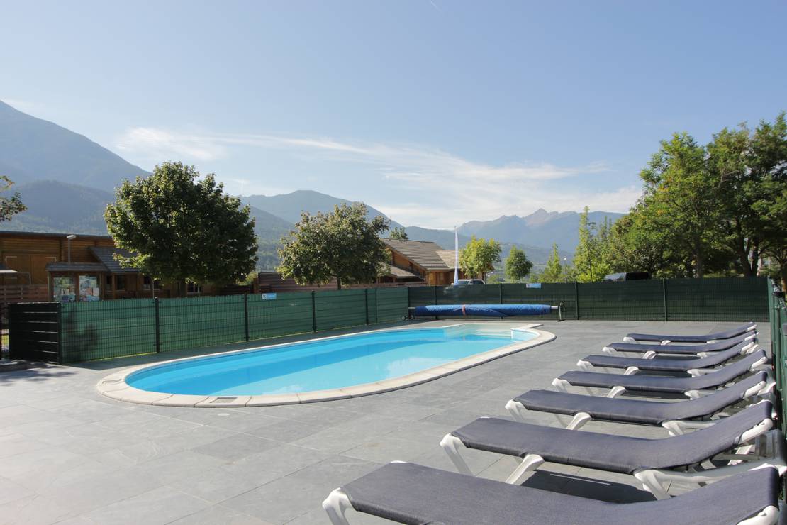 CAMPING Le Domaine des Ecrins 4