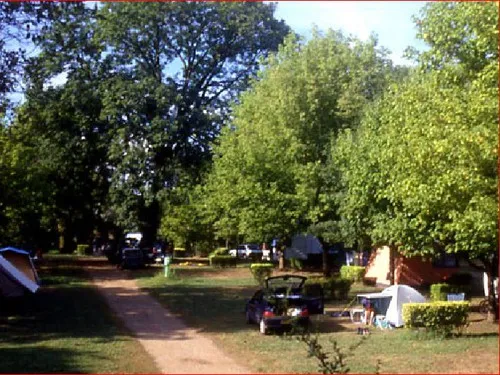 Camping Les Falaises 3