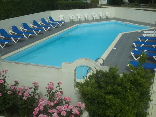 CAMPING LES FLOTS 4 3