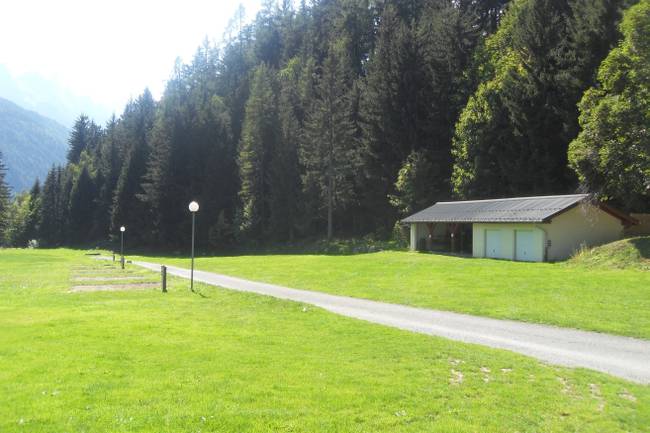 Camping Les Frasserands – Chalet Pierre Semard image 1