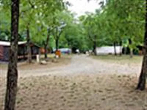 Camping Les Magnanarelles 3