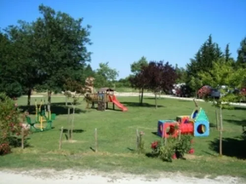 Camping Les Micocouliers 6